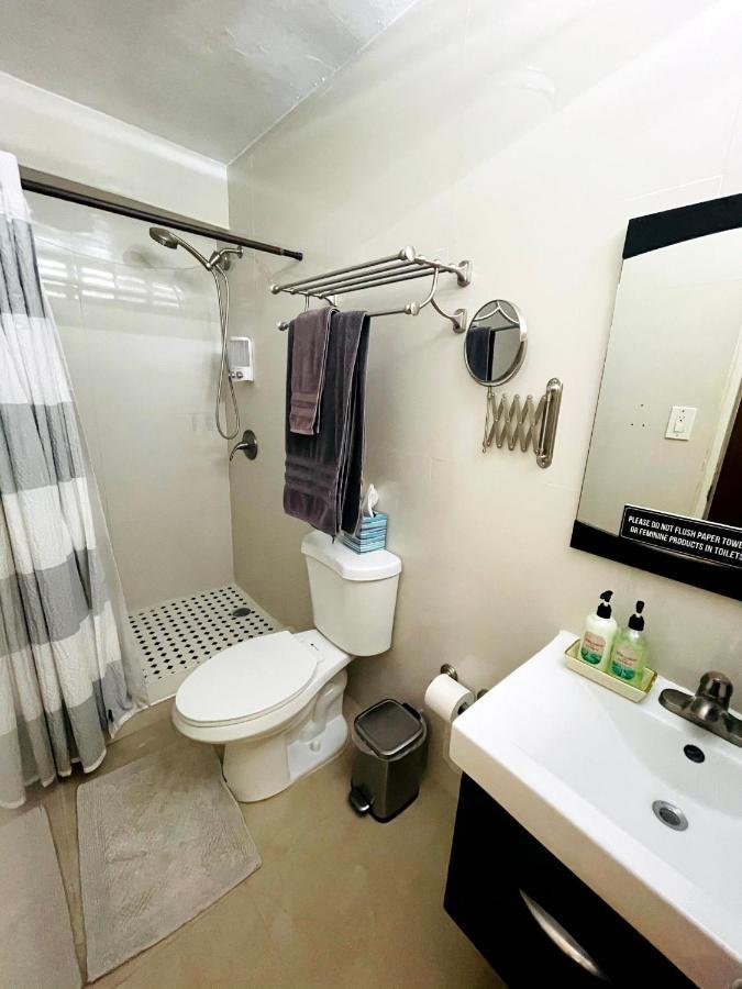 Cozy Studio Retreat With Private Parking And Free Laundry 庞塞 外观 照片